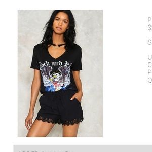 SALE 😍 Nasty Gal lace trim shorts! Fits XS-S